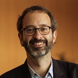 Javier González