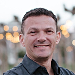 José M. Álvarez