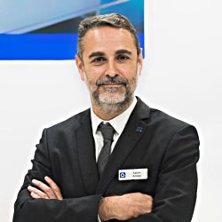 Xabier Alzaga