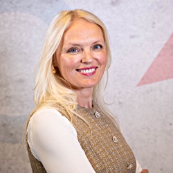 Cathy Maelfait